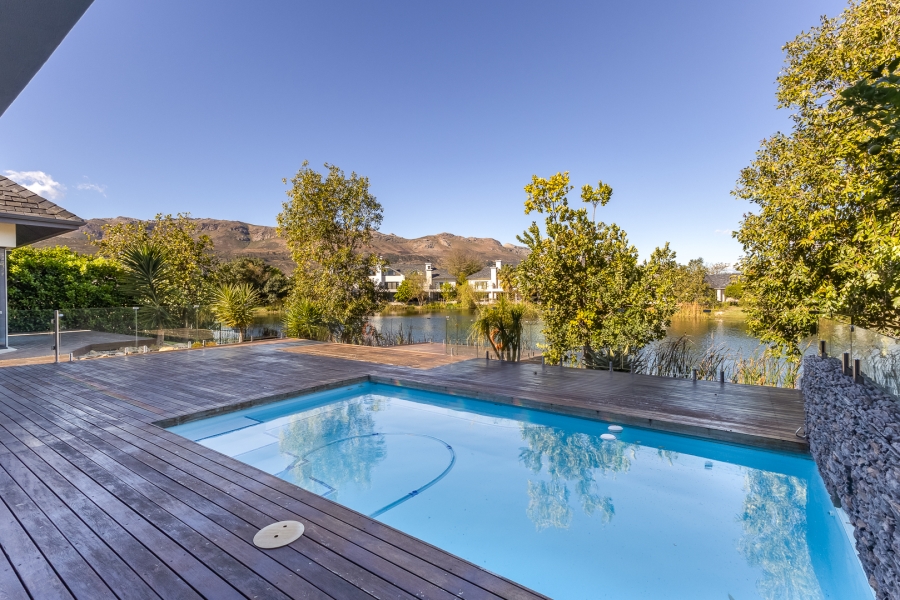 To Let 3 Bedroom Property for Rent in Pearl Valley at Val de Vie Western Cape